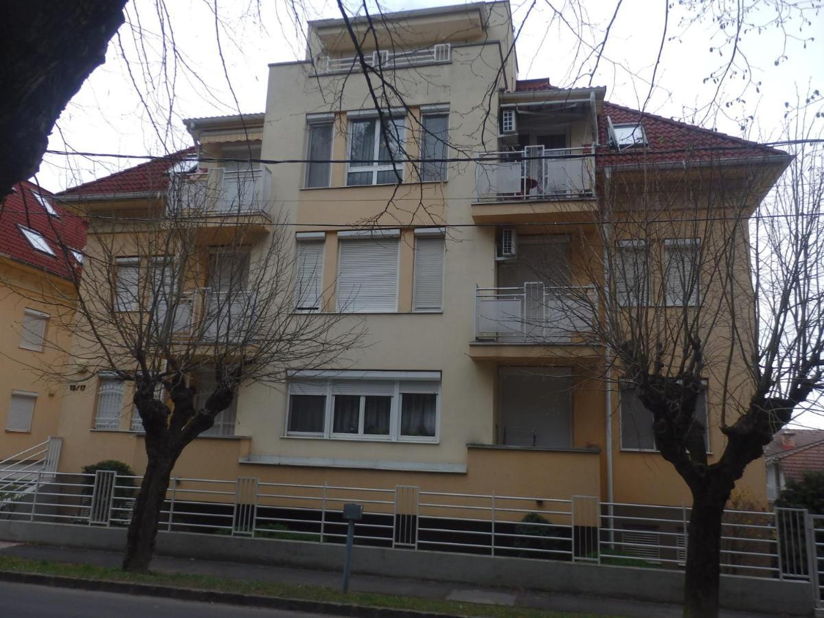 Hévíz Zoe Apartman מראה חיצוני תמונה